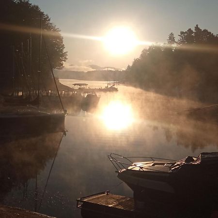 Jacht Elektryczny Bez Patentu Solina (Podkarpackie) Exterior foto